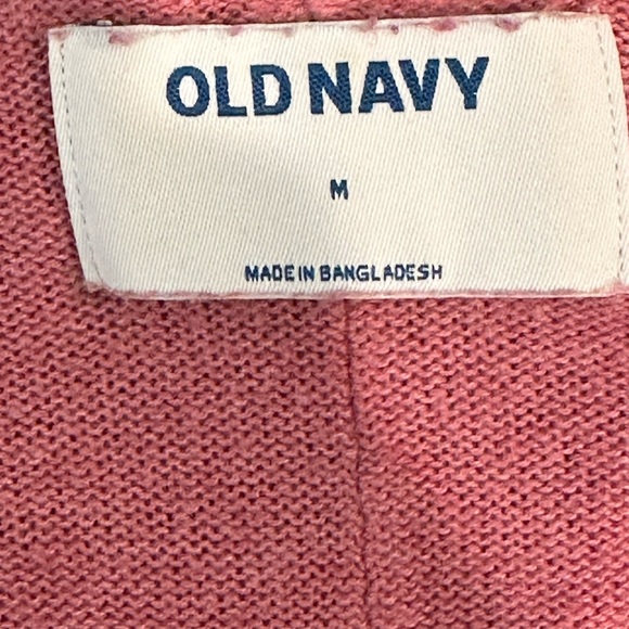 🐧3/$15 or 5/$20 - Old Navy Pink Sweater - Picture 3 of 3